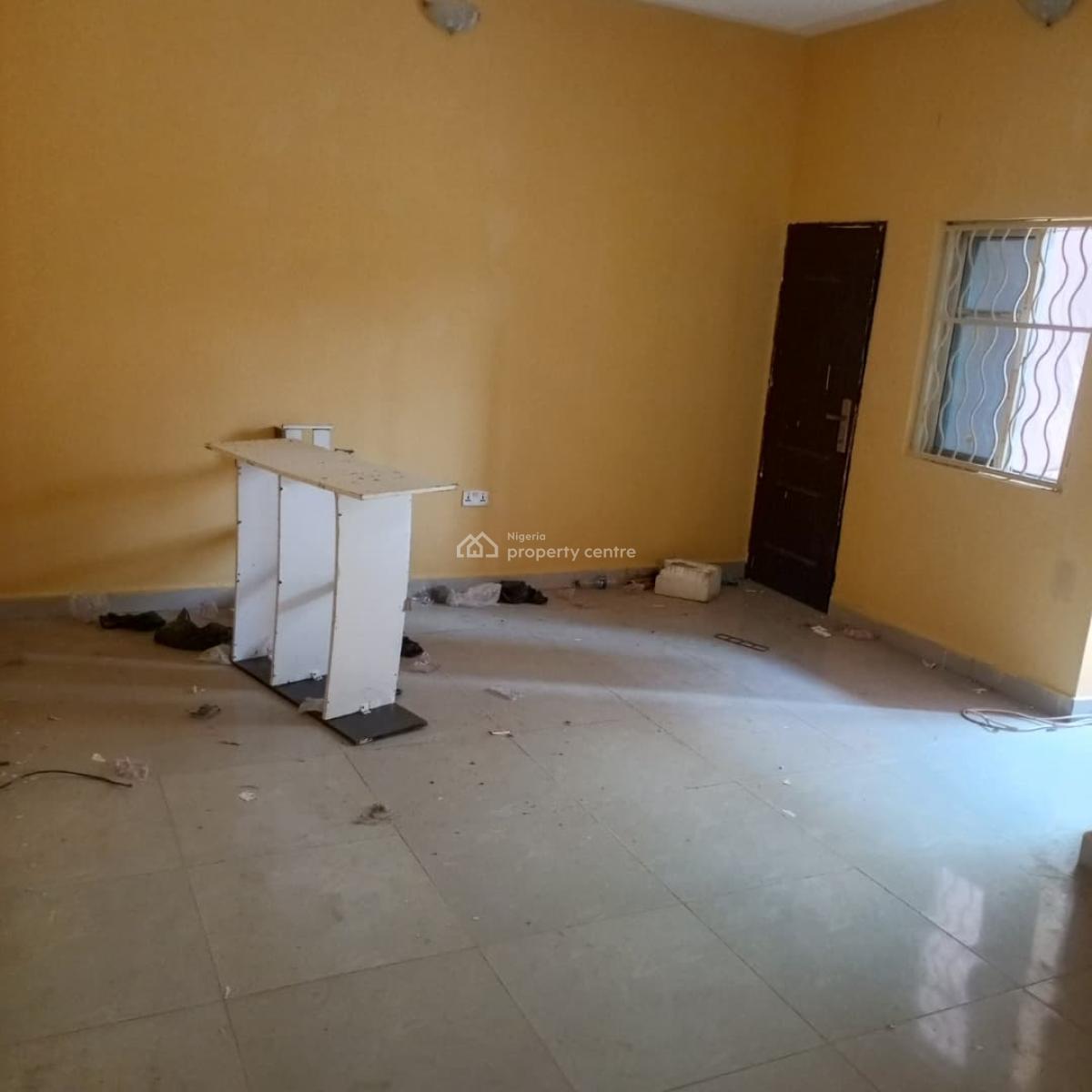 Newly Renovated Spacious Room and Parlour, Greenville Estate, Badore, Ajah, Lagos, Mini Flat (room and Parlour) for Rent