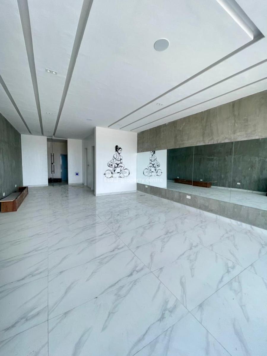 2 Bedroom Apartment with Gym and Swimming Pool, Lekki Phase 1, Lekki, Lagos, Block of Flats for Sale