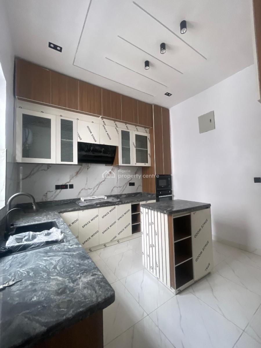 Semi Detached Duplex with a Spacious Living Room, Ikota, Lekki, Lagos, Semi-detached Duplex for Sale