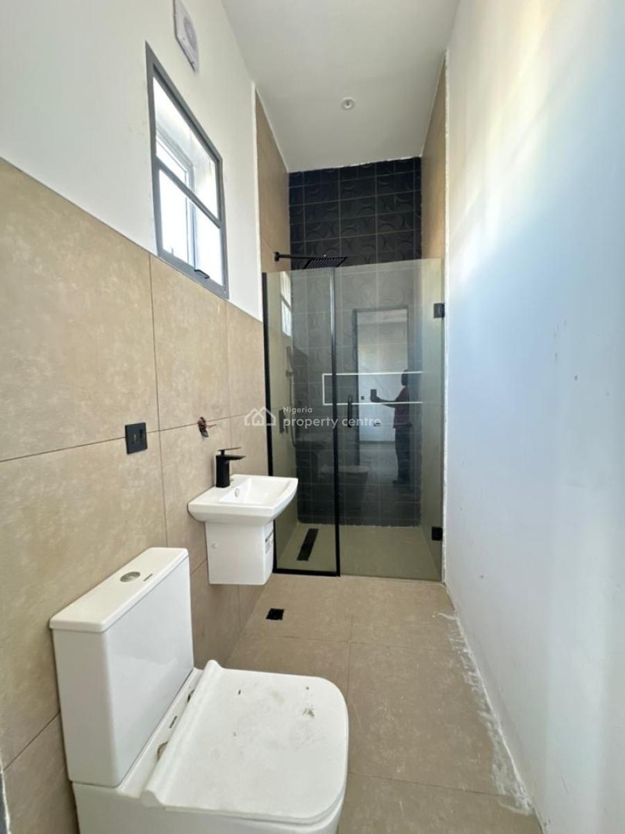 Neatly Finished 4 Bedroom Terrace Duplex with Bq, Lekki Phase 1, Lekki, Lagos, Terraced Duplex for Sale