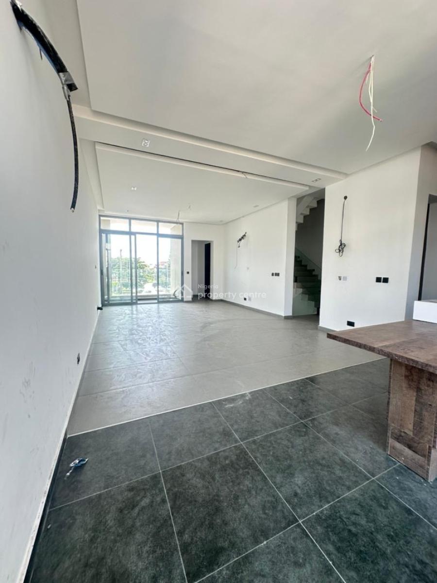 Neatly Finished 4 Bedroom Terrace Duplex with Bq, Lekki Phase 1, Lekki, Lagos, Terraced Duplex for Sale
