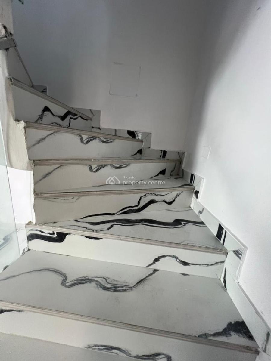 4bedroom Semi Detached Duplex, Lekki, Lagos, Semi-detached Duplex for Rent