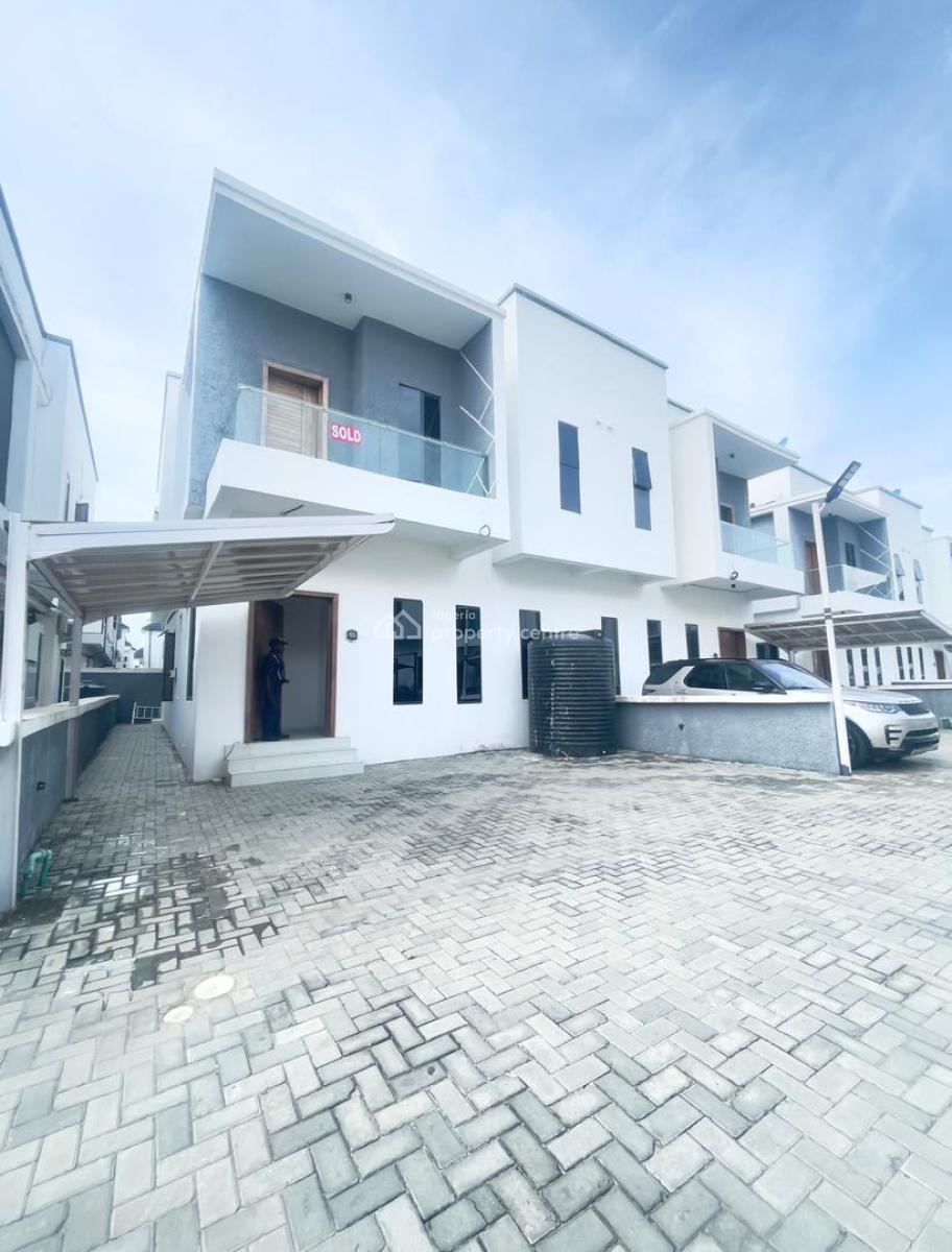 Serviced Semi Detached Duplex with a Spacious Rooms, Tv Console and Bq, Serviced Semi Detached Duplex with a Spacious Rooms, Tv Console and Bq, Vgc, Lekki, Lagos, Semi-detached Duplex for Sale