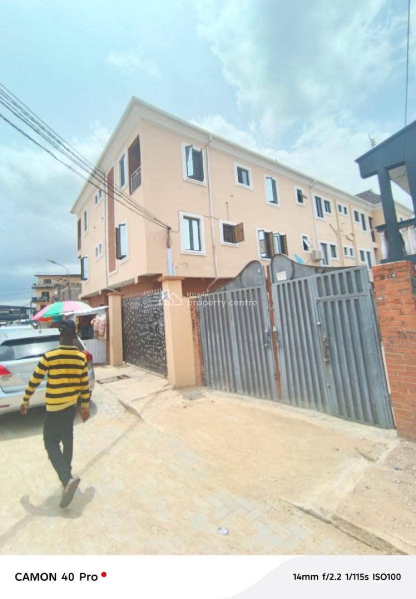 Spacious Room Self Contain, Gbagada, Lagos, Self Contain (single Rooms) for Rent
