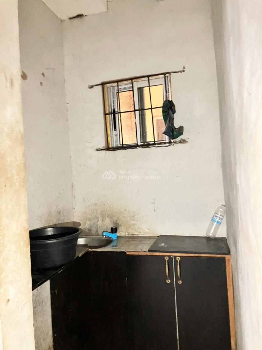 Very Beautiful Standard Room Self Contain Upstairs, Close to The Road Off Total Filling Station Olusosun Oregun, Oregun, Ikeja, Lagos, Self Contain (single Rooms) for Rent