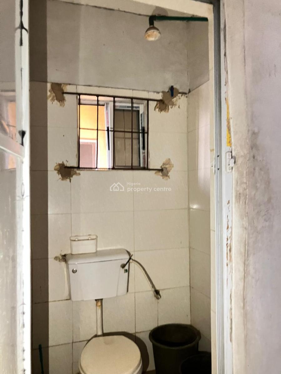 Very Beautiful Standard Room Self Contain Upstairs, Close to The Road Off Total Filling Station Olusosun Oregun, Oregun, Ikeja, Lagos, Self Contain (single Rooms) for Rent