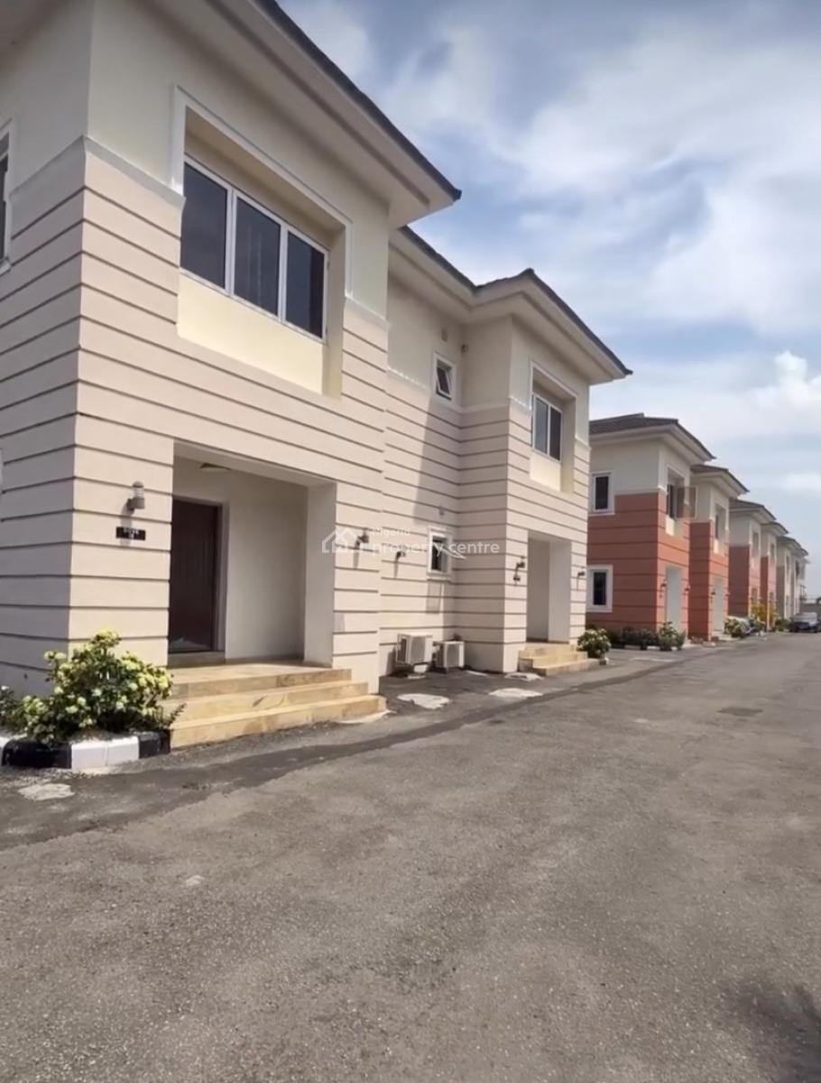 Serviced 4 Bedroom En-suite Detached Duplex with 2 Room Bq, Fitted Kit, Lekki Phase 1, Lekki, Lagos, Detached Duplex for Rent