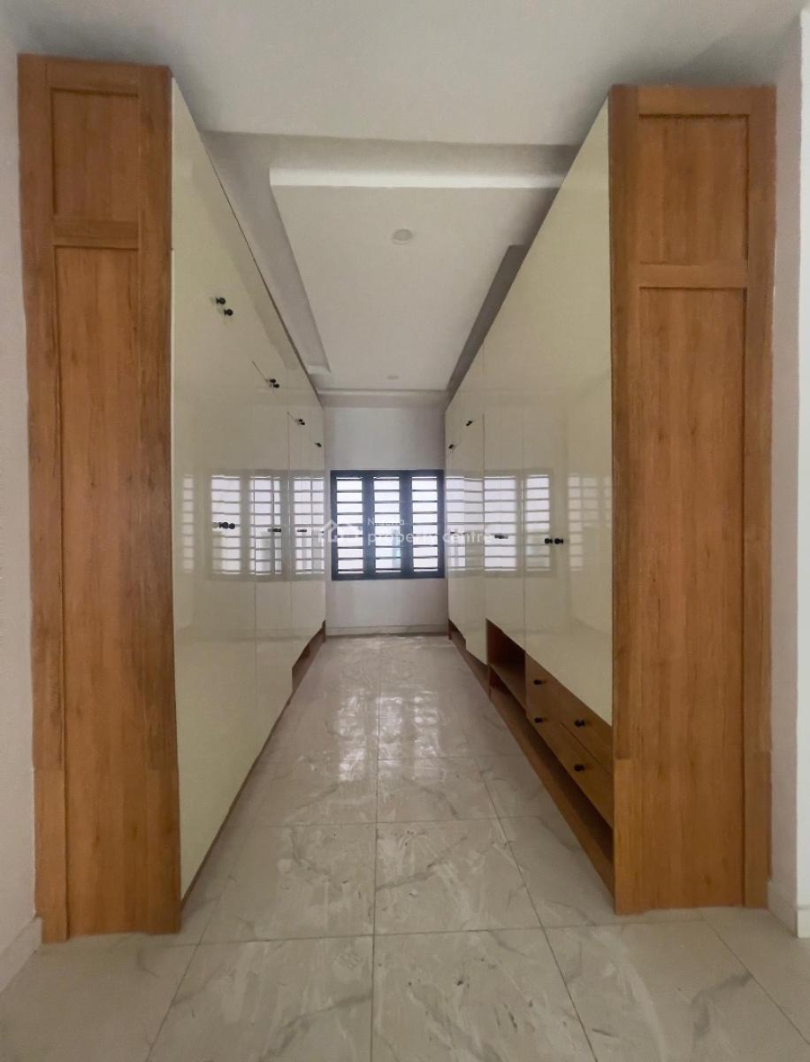 Detached Duplex Built on Two Floors with a Room Bq, Ologolo, Lekki, Lagos, Semi-detached Duplex for Sale