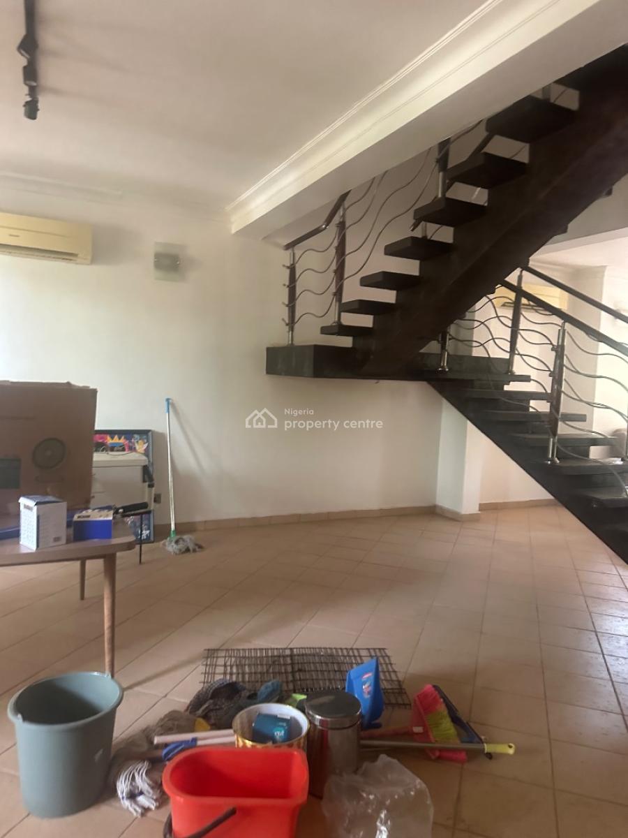 Luxury Smart 3 Bedroom Service Townhouse with Bq, Maitama District, Abuja, House for Rent