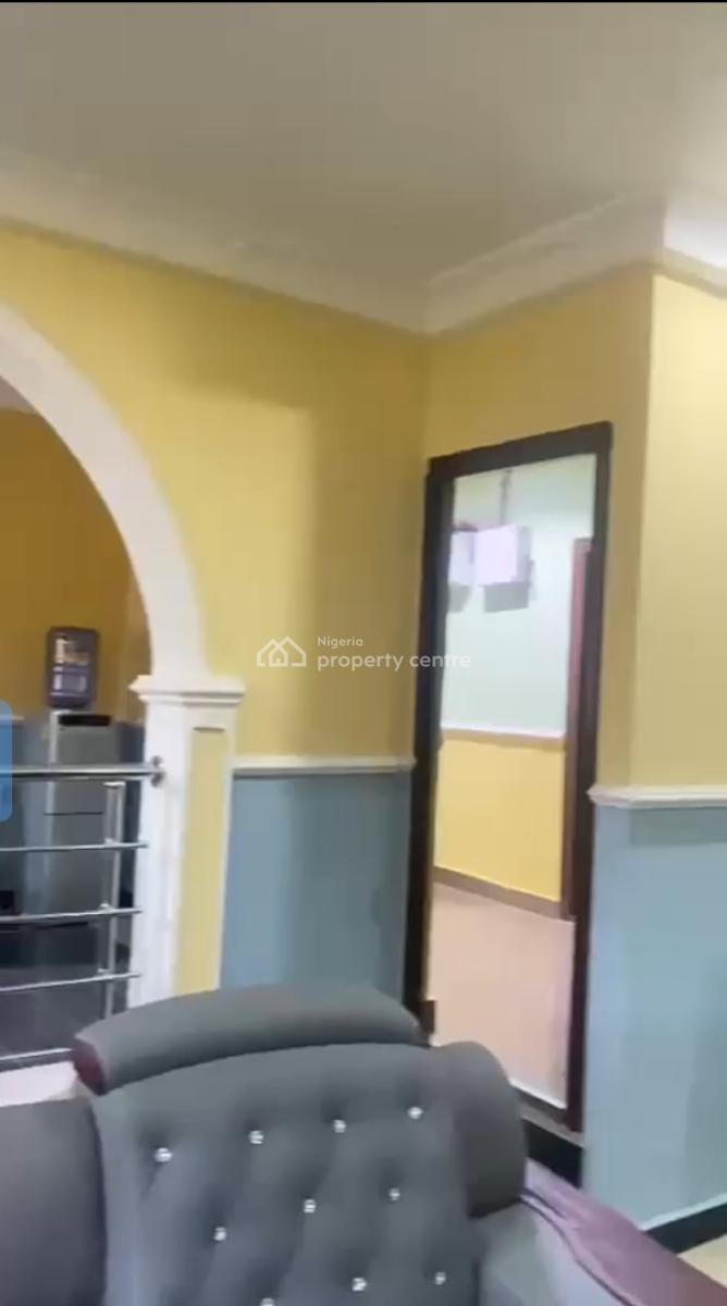 2 Flats, Ogunmwenyi Road, Off Ugbor Central, Benin City, Ikpoba Okha, Edo, Block of Flats for Sale