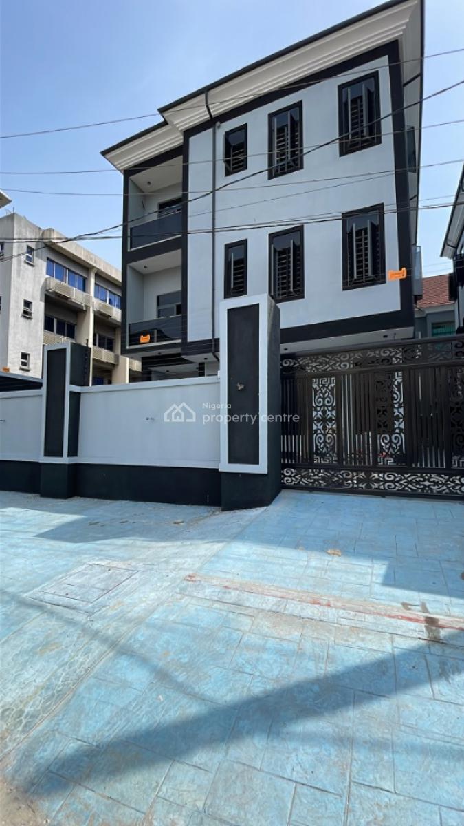 Exquisitely Built 3 Bedroom Apartment   with Bq, Opebi, Ikeja, Lagos, Flat / Apartment for Sale