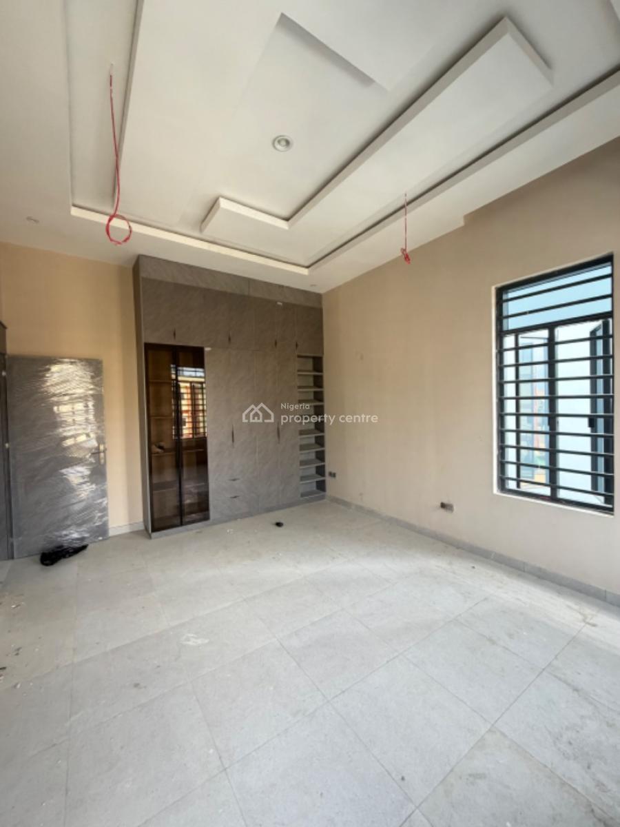 Exquisitely Built 3 Bedroom Apartment   with Bq, Opebi, Ikeja, Lagos, Flat / Apartment for Sale