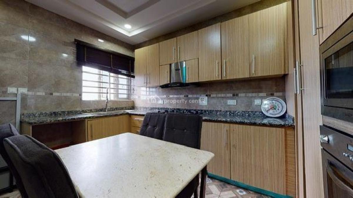 a Fantastic Lovely Superb 3 Bedroom Flat with Bq, Off Hughes Avenue, Alagomeji, Yaba, Lagos, Flat / Apartment for Sale