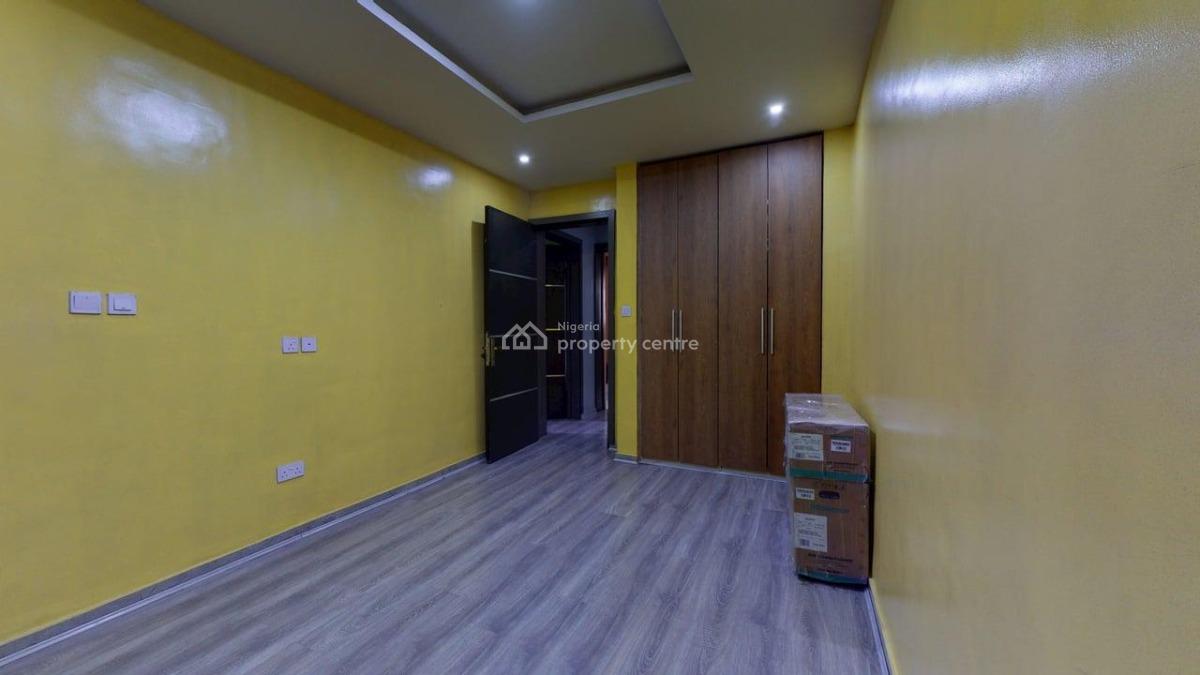 a Fantastic Lovely Superb 3 Bedroom Flat with Bq, Off Hughes Avenue, Alagomeji, Yaba, Lagos, Flat / Apartment for Sale