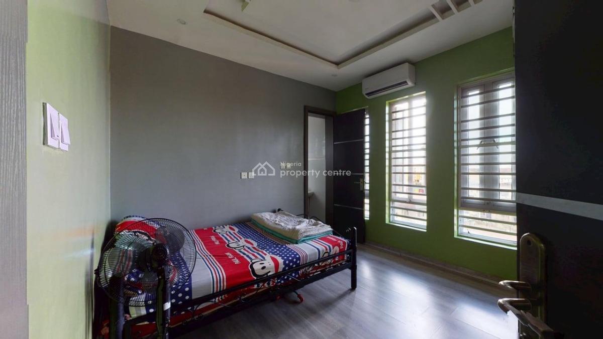 a Fantastic Lovely Superb 3 Bedroom Flat with Bq, Off Hughes Avenue, Alagomeji, Yaba, Lagos, Flat / Apartment for Sale