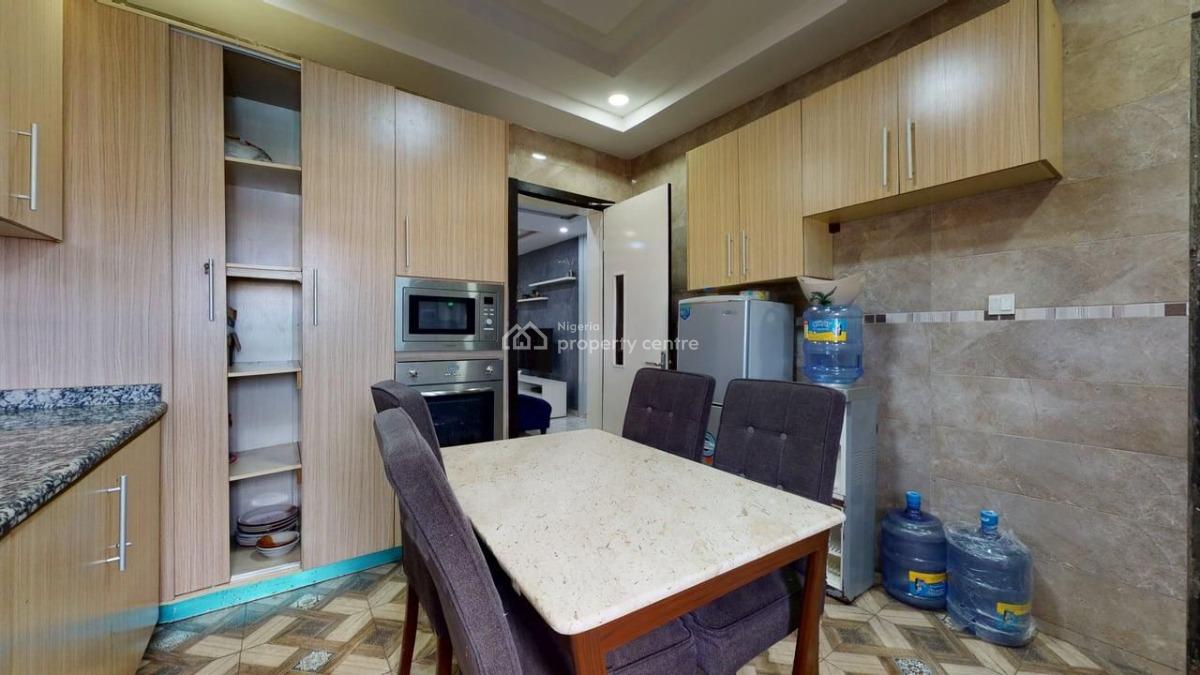 a Fantastic Lovely Superb 3 Bedroom Flat with Bq, Off Hughes Avenue, Alagomeji, Yaba, Lagos, Flat / Apartment for Sale