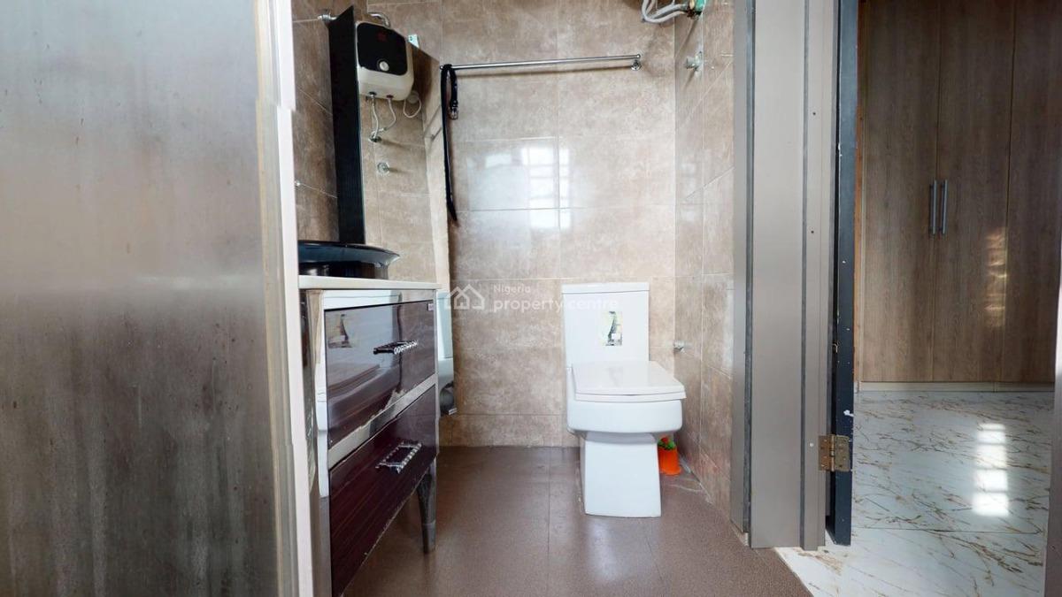 a Fantastic Lovely Superb 3 Bedroom Flat with Bq, Off Hughes Avenue, Alagomeji, Yaba, Lagos, Flat / Apartment for Sale