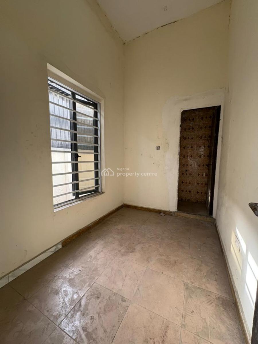 a Very Big Bq, Orchid Road, Lekki, Lagos, Self Contain (single Rooms) for Rent