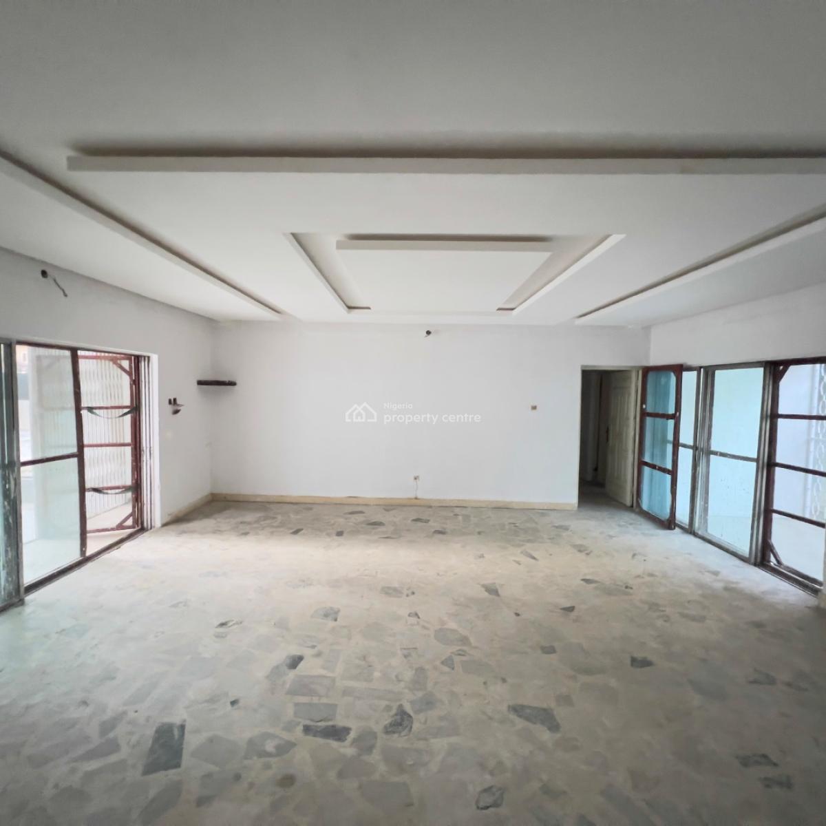 Spacious 4 Bedrooms Flat Bungalow for Lease/letting, Oduduwa Crescent /ikeja Gra, Ikeja Gra, Ikeja, Lagos, Detached Bungalow for Rent