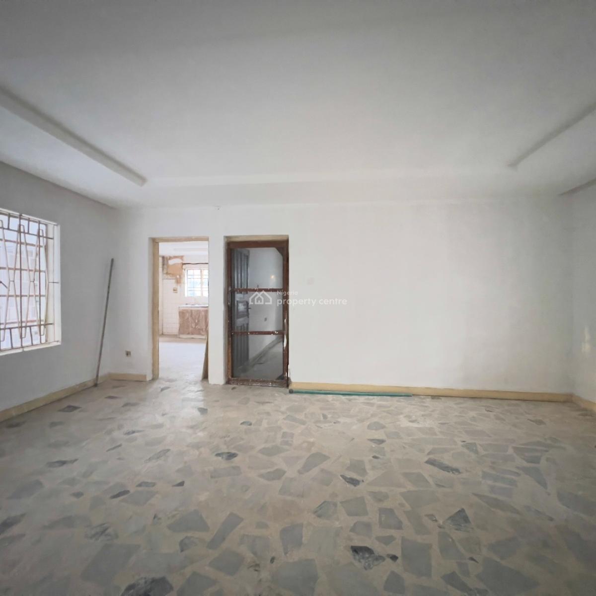 Spacious 4 Bedrooms Flat Bungalow for Lease/letting, Oduduwa Crescent /ikeja Gra, Ikeja Gra, Ikeja, Lagos, Detached Bungalow for Rent