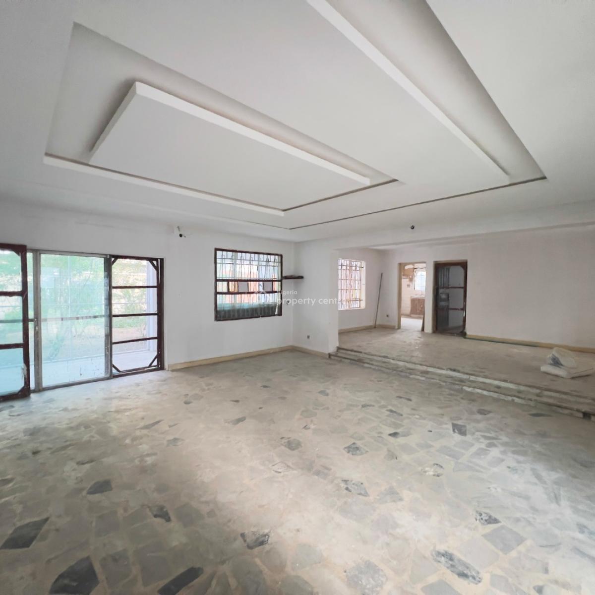 Spacious 4 Bedrooms Flat Bungalow for Lease/letting, Oduduwa Crescent /ikeja Gra, Ikeja Gra, Ikeja, Lagos, Detached Bungalow for Rent