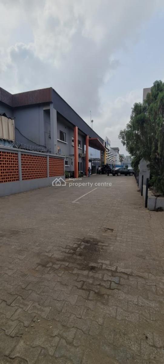 560sqm Office Space, Oba Akran, Ikeja, Lagos, Office Space for Rent