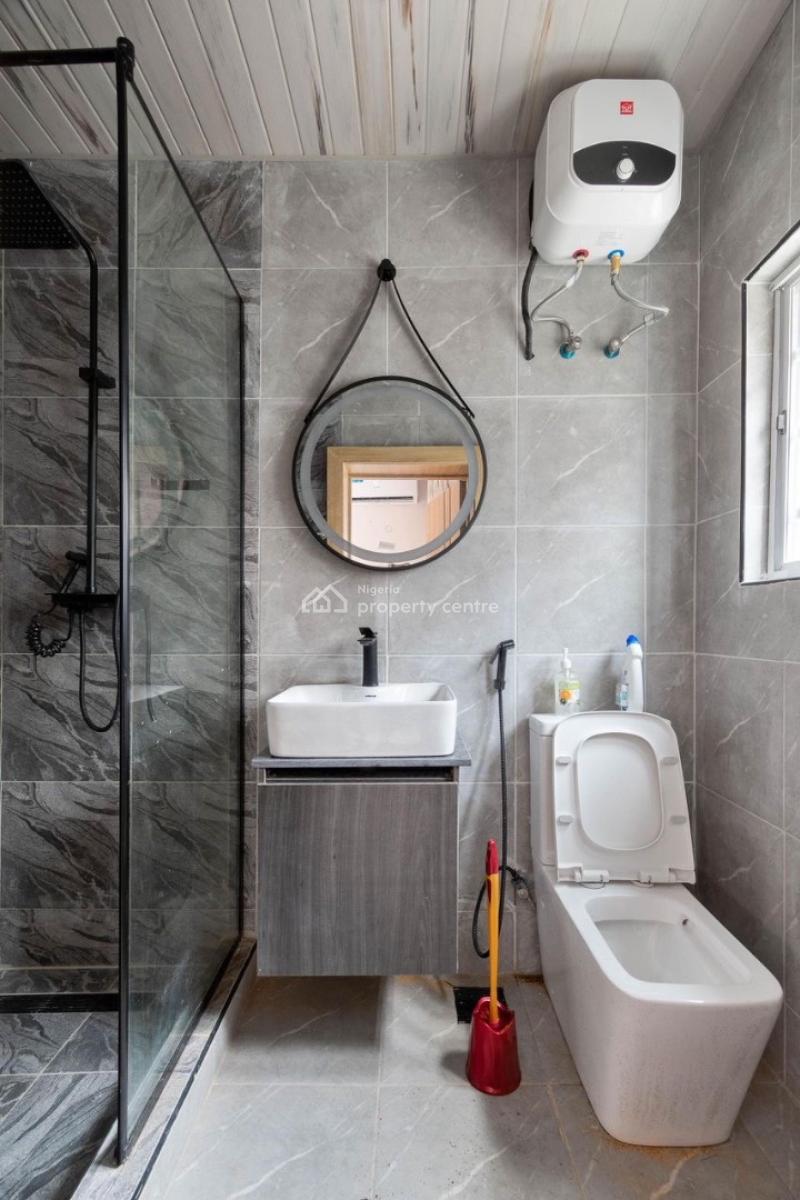 2 Bedrooms Furnished Apartment 5 Minutes Walk to The Beach, Ikate, Lekki, Lagos, Flat / Apartment Short Let