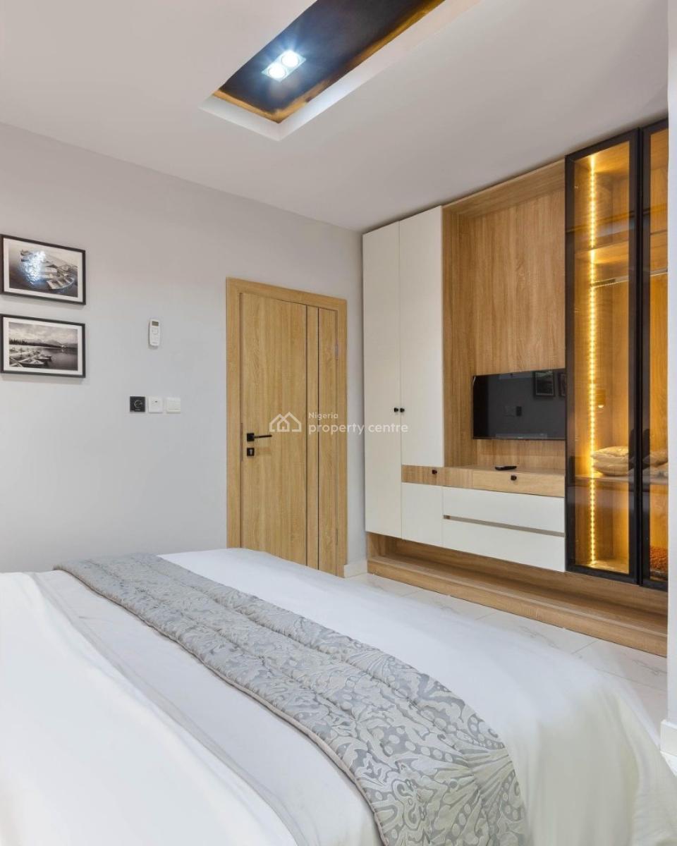 2 Bedrooms Furnished Apartment 5 Minutes Walk to The Beach, Ikate, Lekki, Lagos, Flat / Apartment Short Let