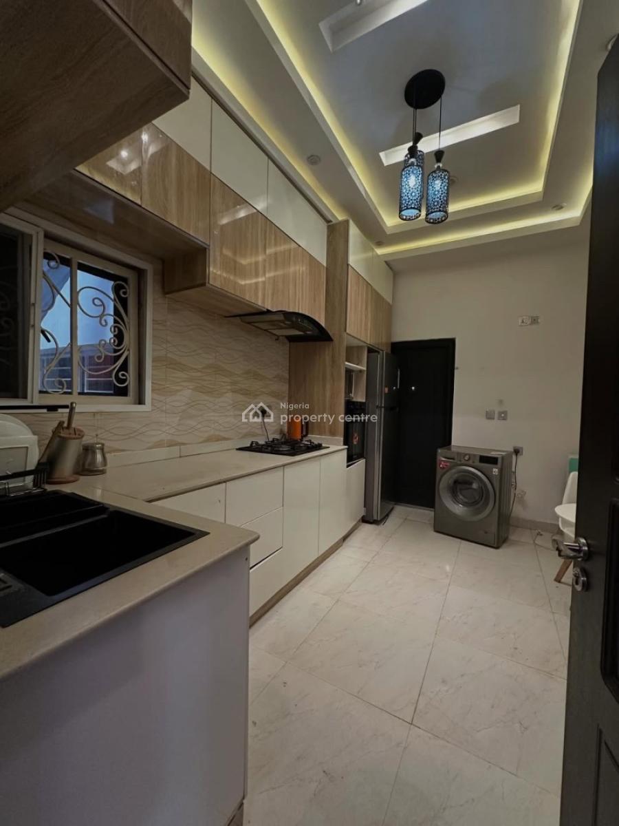 Fully Furnished 3 Bedroom Apartment +  Boys Quarters and Solar, Jahi, Abuja, Block of Flats for Sale