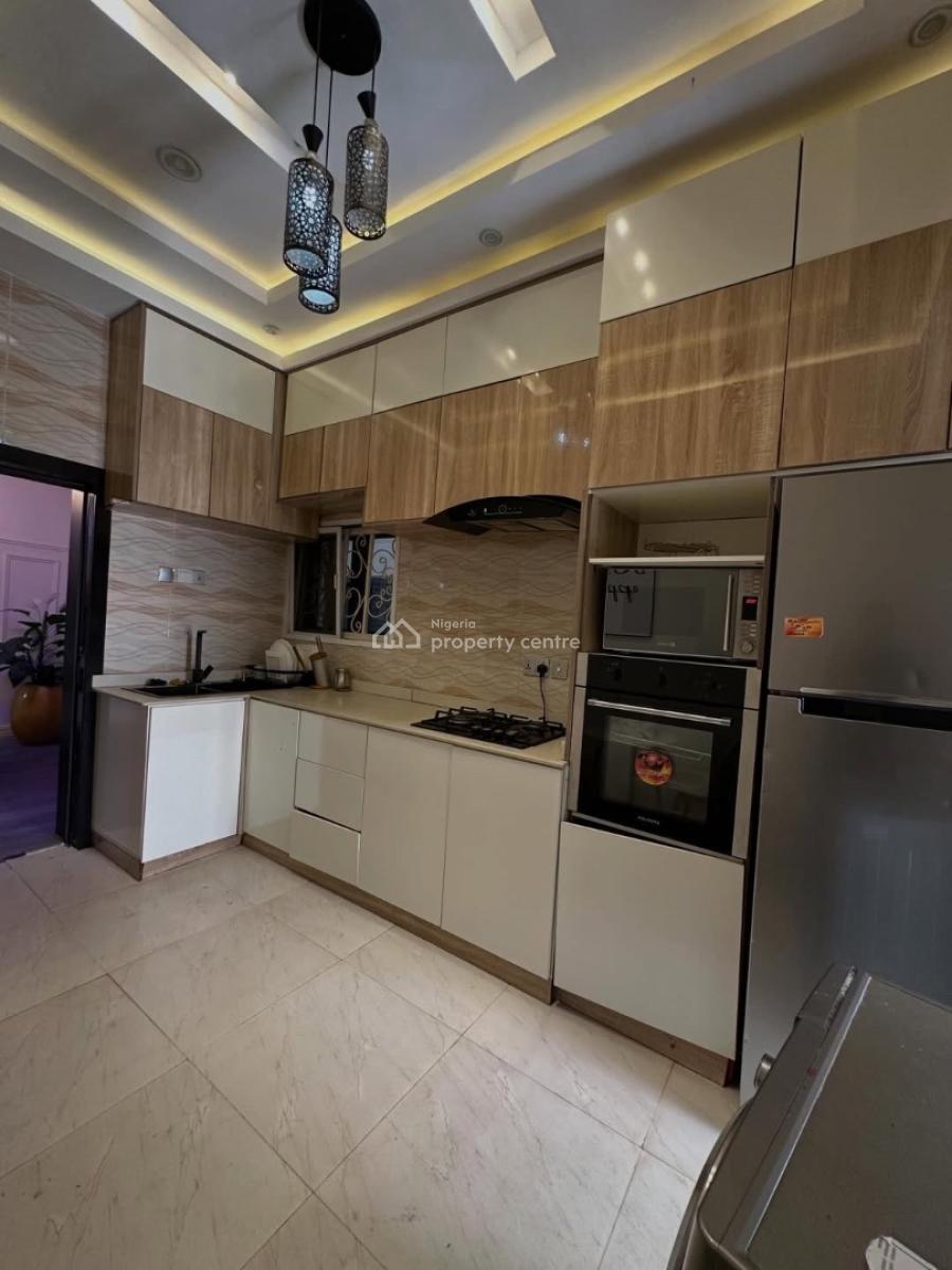 Fully Furnished 3 Bedroom Apartment +  Boys Quarters and Solar, Jahi, Abuja, Block of Flats for Sale