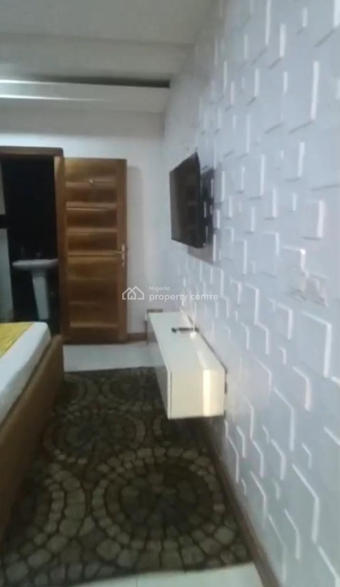 Luxury Furnished / Unfurnished Miniflat in a Beautiful Estate, Lekki Phase 1, Lekki Phase 1, Lekki, Lagos, Mini Flat (room and Parlour) for Rent