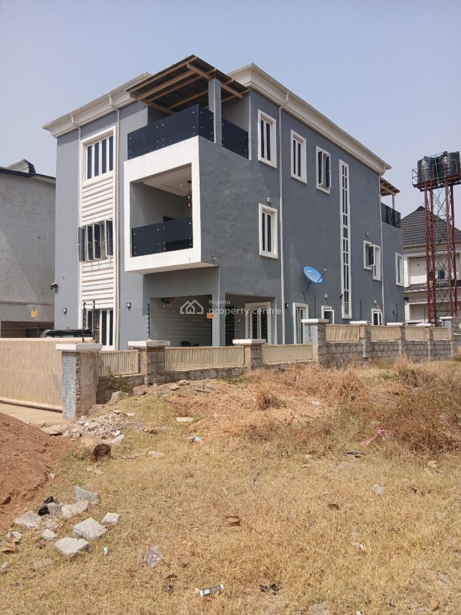 Cornerpeice Dpc for a 4bed Terrace Triplex Along Airport Road., Airport Road, Sabon Lugbe, Lugbe District, Abuja, Terraced Duplex for Sale