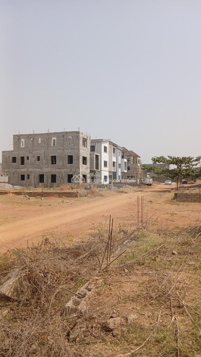 Cornerpeice Dpc for a 4bed Terrace Triplex Along Airport Road., Airport Road, Sabon Lugbe, Lugbe District, Abuja, Terraced Duplex for Sale