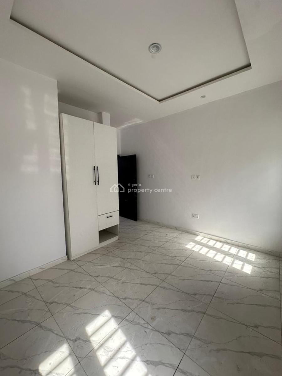 3 Bedroom Apartment at Ilaje, Ajah, Mobil Road, Ilaje, Ajah, Lagos, Flat / Apartment for Sale