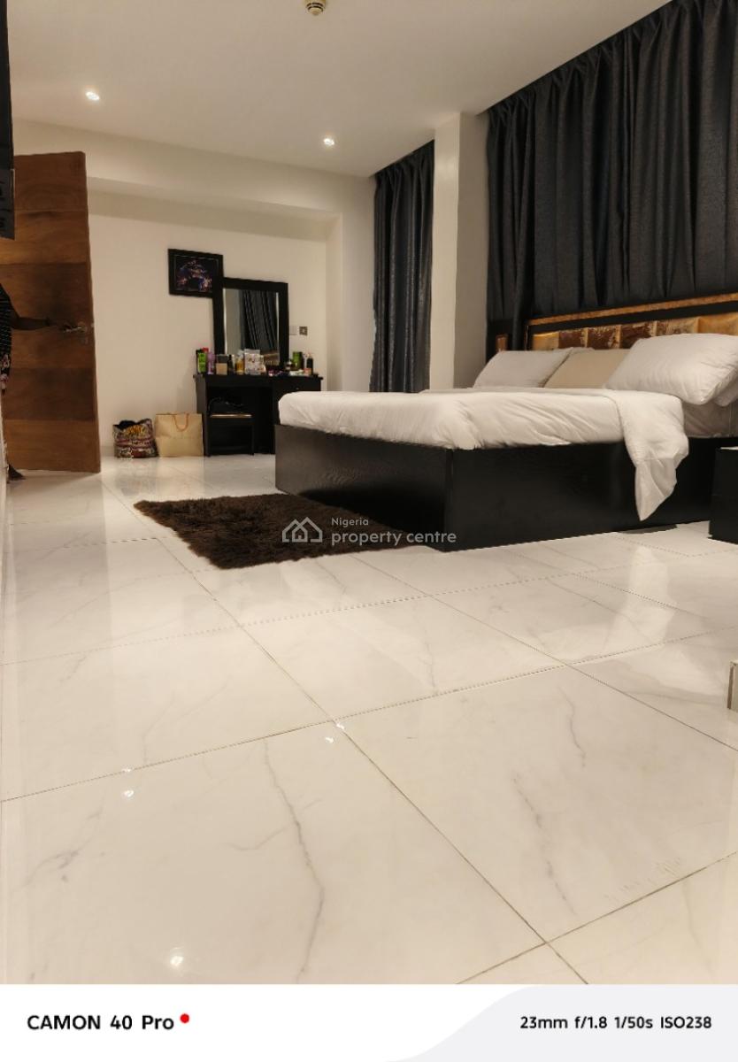 Luxury 3bed Furnished Maisonette, Off Ajoshe Adeogun, Victoria Island (vi), Lagos, Flat / Apartment for Rent