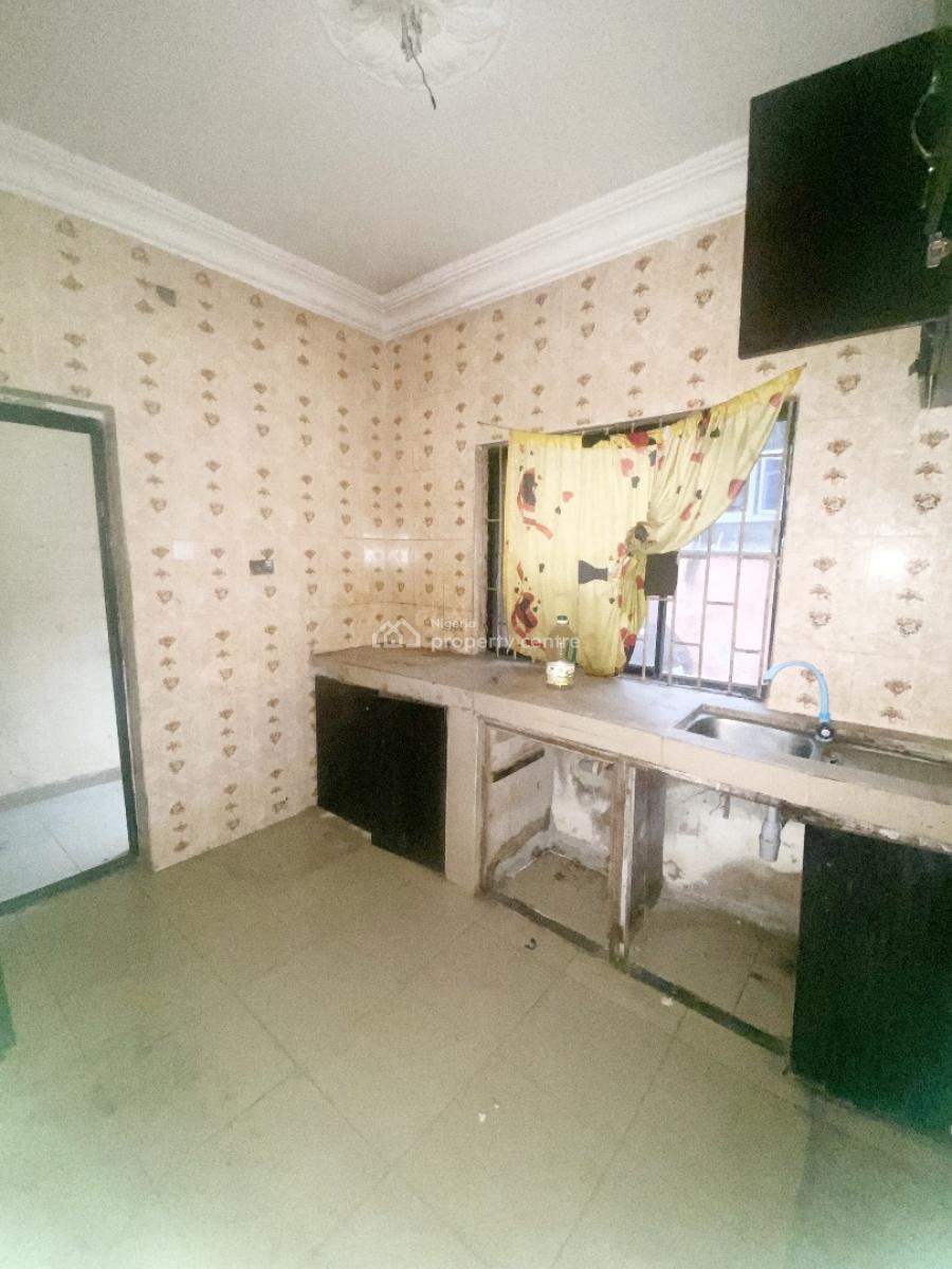 a Well Maintained Spacious 3 Bedroom Flat, River Valley Estate, Ojodu Berger, Ojodu, Lagos, Flat / Apartment for Rent
