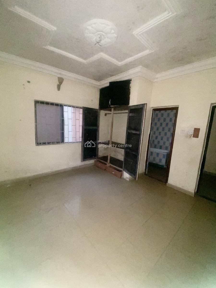 a Well Maintained Spacious 3 Bedroom Flat, River Valley Estate, Ojodu Berger, Ojodu, Lagos, Flat / Apartment for Rent