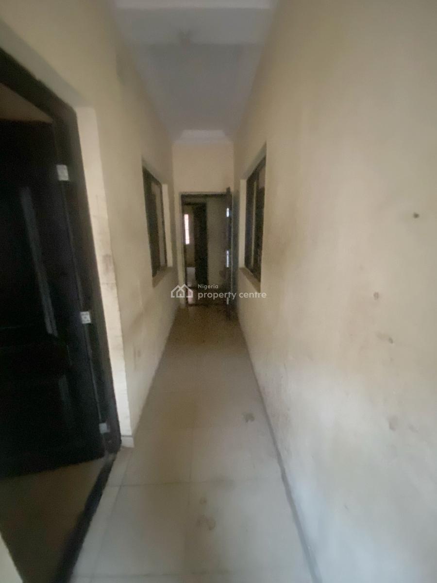 a Well Maintained Spacious 3 Bedroom Flat, River Valley Estate, Ojodu Berger, Ojodu, Lagos, Flat / Apartment for Rent