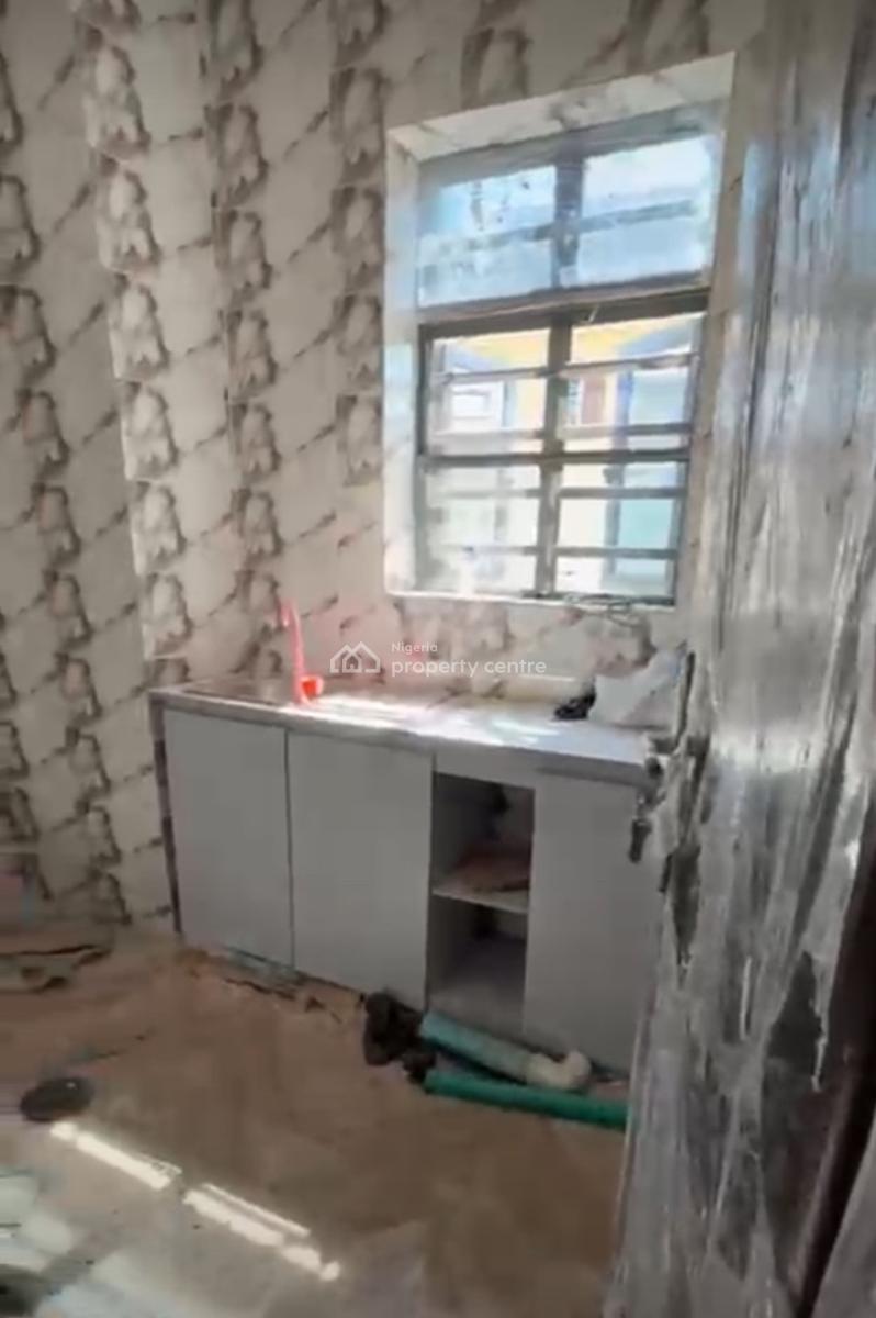 Spacious 2bedroom Flat at Ilasa, Surulere, Ilasamaja, Mushin, Lagos, Flat / Apartment for Rent