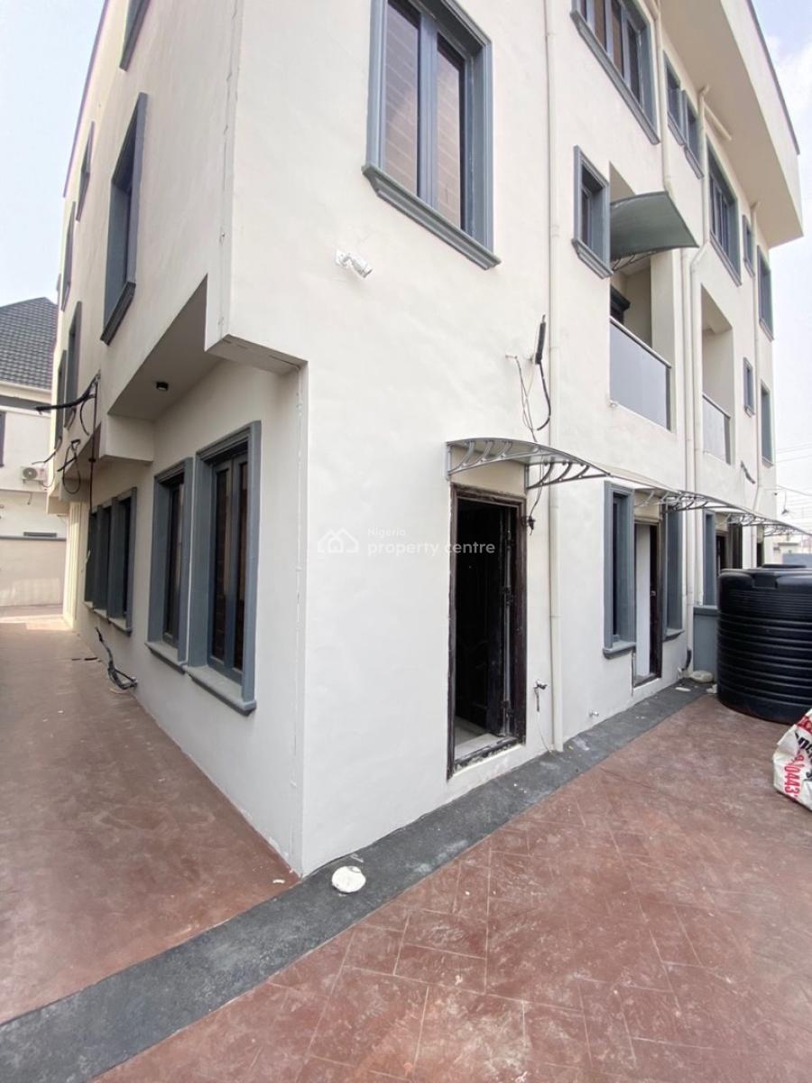 4 Bedroom Semi Detached Duplex with 2 Spacious Bq, Ikate, Lekki, Lagos, Semi-detached Duplex for Sale