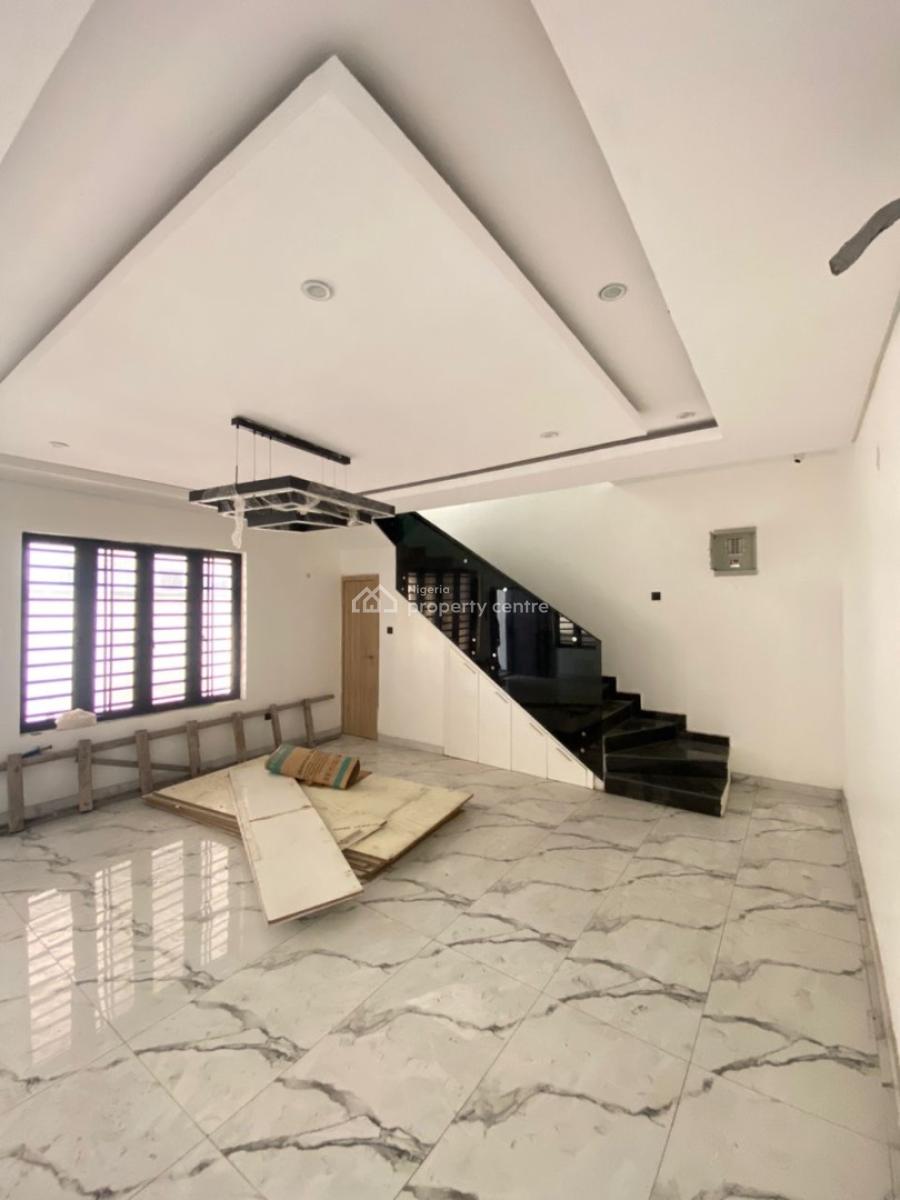 4 Bedroom Semi Detached Duplex with 2 Spacious Bq, Ikate, Lekki, Lagos, Semi-detached Duplex for Sale