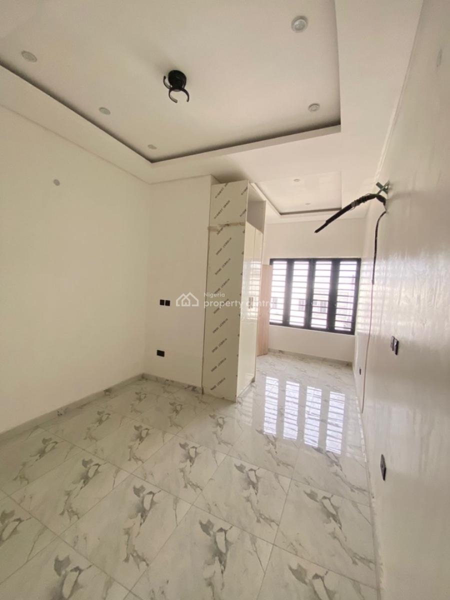 4 Bedroom Semi Detached Duplex with 2 Spacious Bq, Ikate, Lekki, Lagos, Semi-detached Duplex for Sale