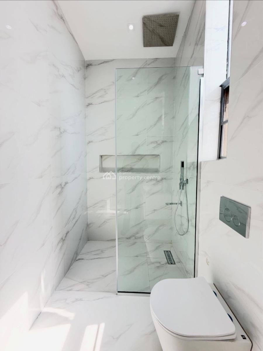 Lovely 2 Bedroom Apartment with Swimming Pool and Bq, Lekki Phase 1, Lekki Phase 1, Lekki, Lagos, Block of Flats for Sale