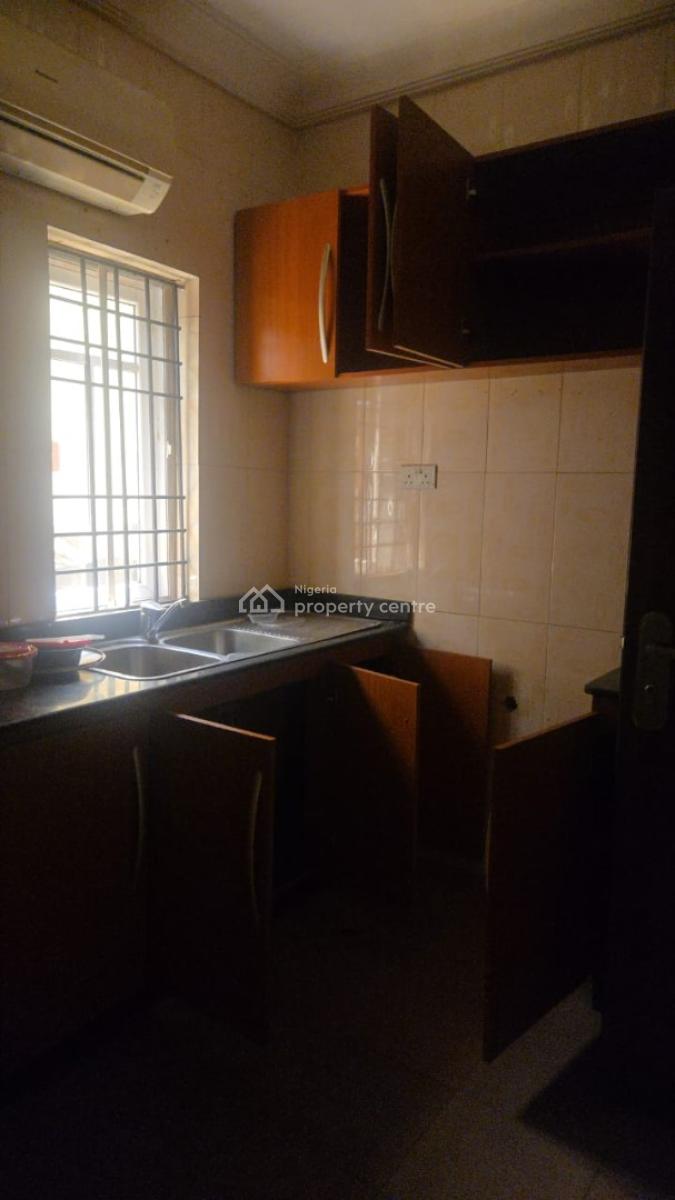 3 Bedroom Apartment with a Room Bq, Old Ikoyi, Ikoyi, Lagos, Flat / Apartment for Rent