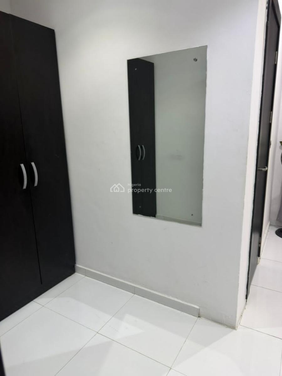 Well Finished and Fully Furnished 3 Bedroom Flat, Off Caroline Atuonah Street, Lekki Phase 1, Lekki, Lagos, Flat / Apartment for Rent