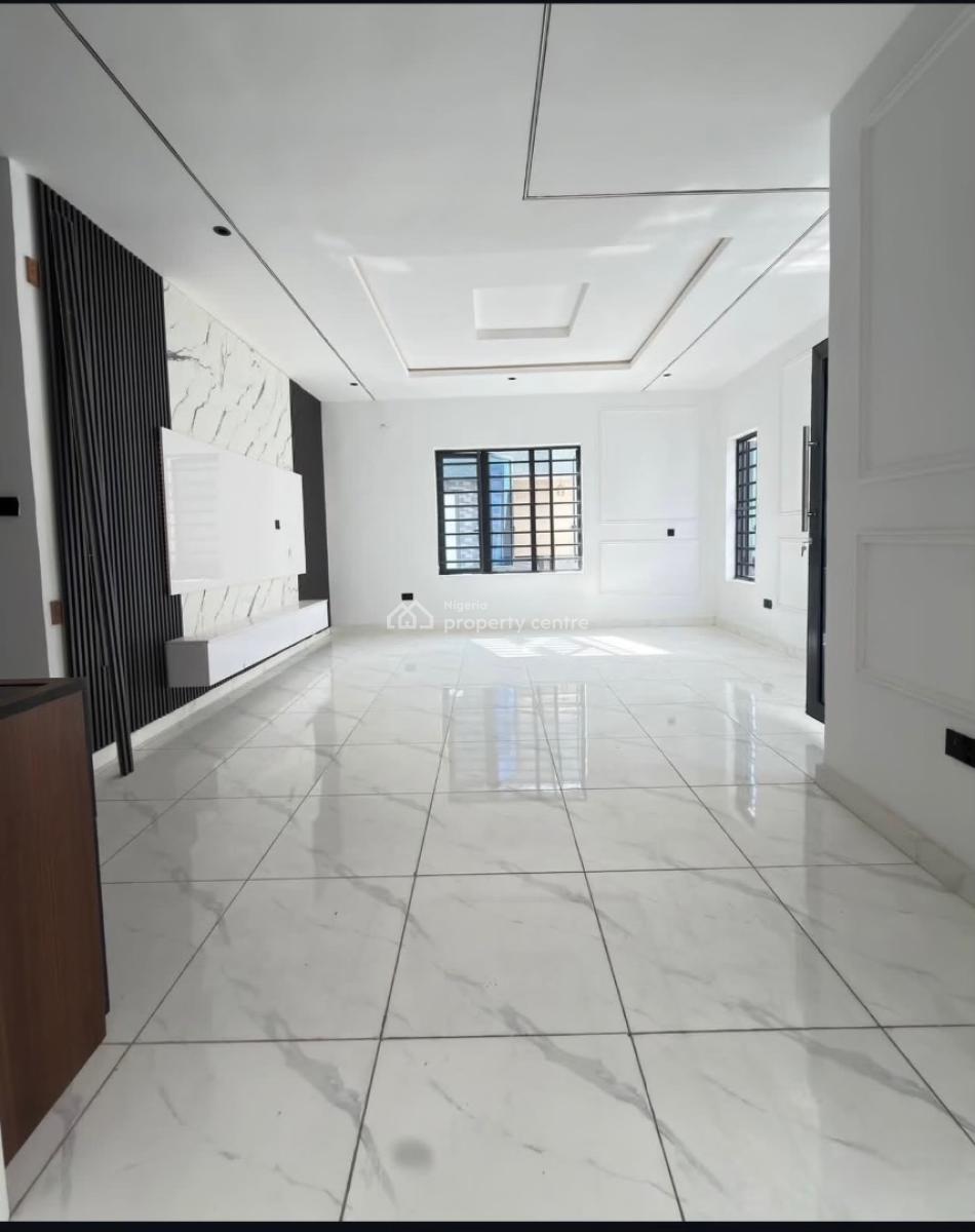 5 Bedroom Spacious House with Bq, Omole, Omole Phase 1, Ikeja, Lagos, Detached Duplex for Sale