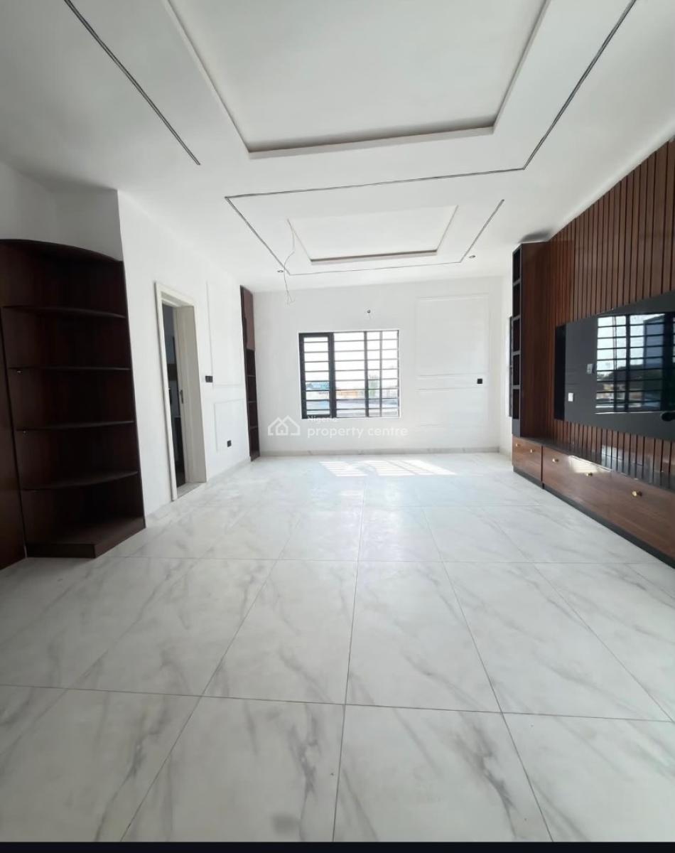 5 Bedroom Spacious House with Bq, Omole, Omole Phase 1, Ikeja, Lagos, Detached Duplex for Sale