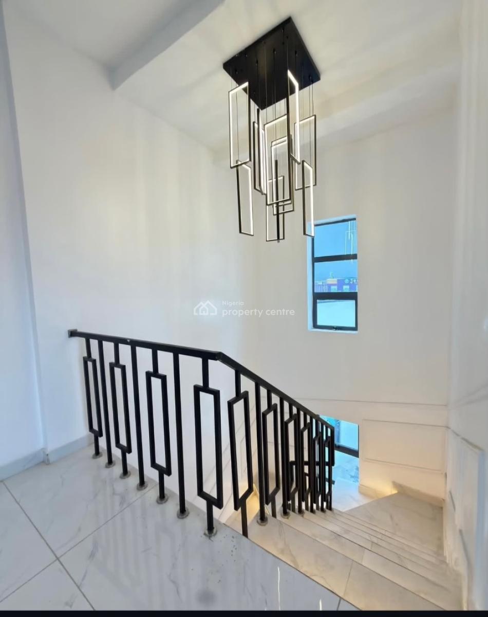 5 Bedroom Spacious House with Bq, Omole, Omole Phase 1, Ikeja, Lagos, Detached Duplex for Sale