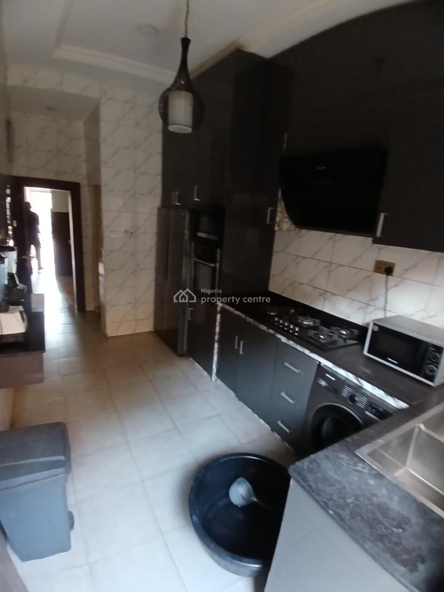 Fully Furnished 4 Bedroom Terrace Duplex with 1room Bq, Guzape District Abuja Diplomatic Zone, Guzape District, Abuja, Terraced Duplex for Rent