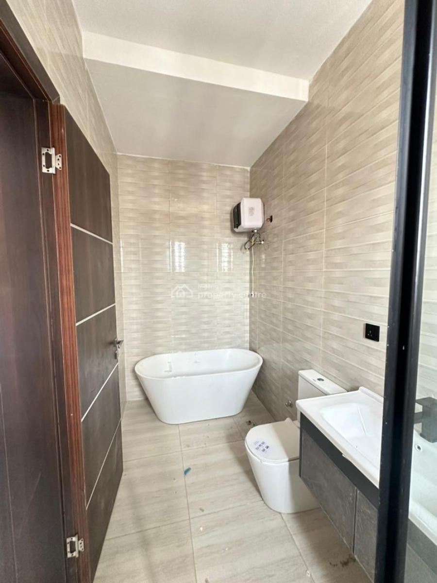 Spacious 3 Bedroom Apartment with Gym and Elevator, Ikate, Lekki, Lagos, Flat / Apartment for Sale